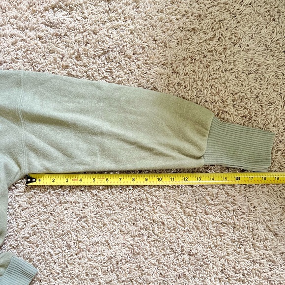Project Social T Soft Sweater. Sage green. Size medium - Picture 7 of 7